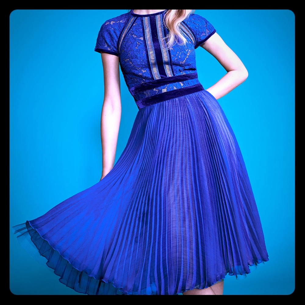 Tadashi Shoji Cap Sleeve Cocktail Dress six 16 NWT